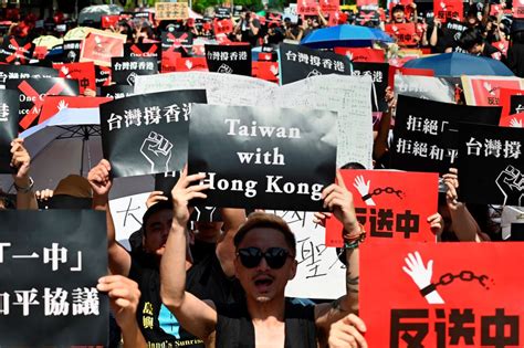 Hong kong can also be extremely hot and humid in the summer with bad visibility due to fog and pollution. Taiwan Denies Stoking Hong Kong Unrest | Time