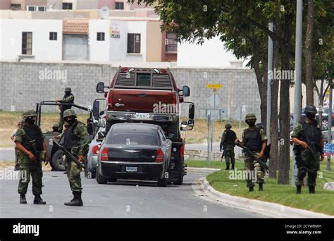 Mexico drugs 2010 hi-res stock photography and images - Alamy