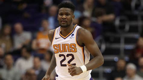 NBA - Deandre Ayton veut dominer la fin de saison