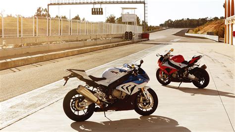 Discover the future of mobility at bmw.com. Bmw S1000rr Wallpaper - WallpaperSafari