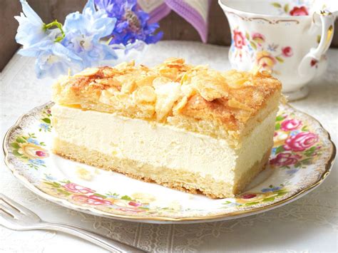 Ein toller gesunder kuchen für babys, kinder und allergiker. Bienenstich-Kuchen - Rezeptideen zum Nachbacken ...