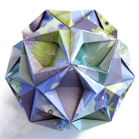 Getting Started With Geometric Modular﻿ Origami Artful Maths