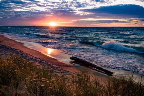 Heres Another Gorgeous Lake Michigan Sunset Photo From The Shores Of