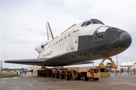 How Shuttle Atlantis Will Roll And Rise Into Nasa Display Space