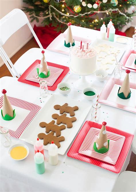 If you want an even quicker version, grab a few christmas tree shaped cookie cutters, place on a cookie tray, and fill with baking soda. 9 best Children's Christmas Table Ideas images on Pinterest | Christmas table settings ...