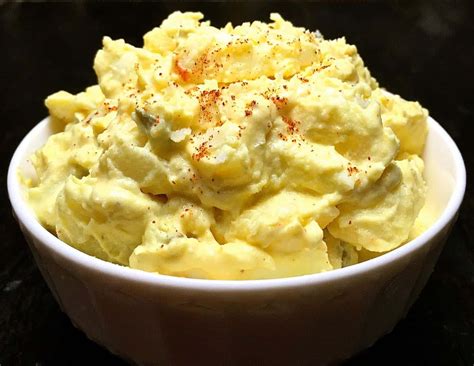 It's perfect for eating with gumbo, whether you scoop it right into the my mother in law actually makes her regular potato salad more on the creamy side like this anyway, though she does include the eggs and pickles, and. Southern Potato Salad Recipe | gritsandpinecones.com
