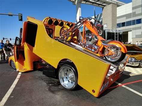 Crazy Chopper And Hauler At Sema Harley Davidson Forums