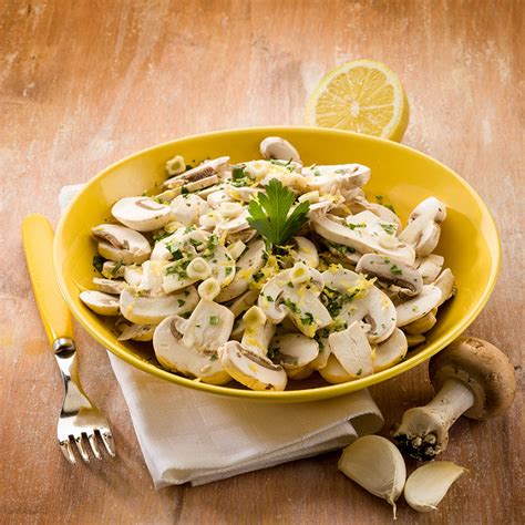 Recette Salade de champignons de Paris crus