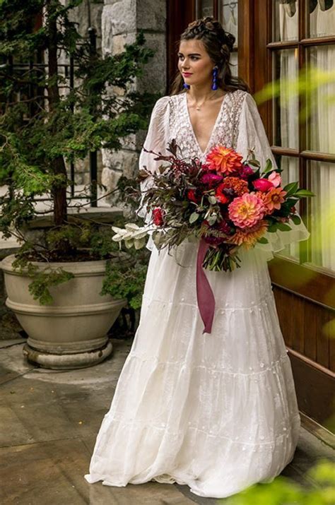 Wp Content Uploads 2018 02 Spanish Inspired Wedding Dress Front