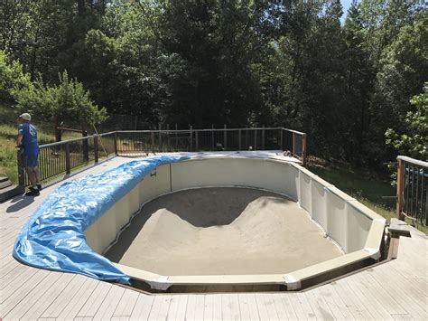16x32 Above Ground Pool Liner Installation In Grass Valley Ca — Above