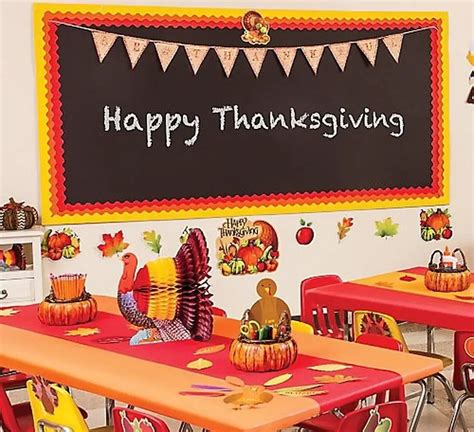 10 Awesome Classroom Thanksgiving Decoration Ideas ~