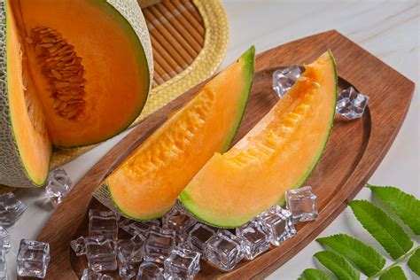 Health Benefits Of Eating Cantaloupe Science Health Daily