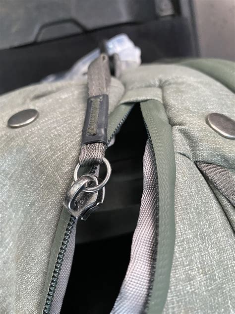 Broken Zipper In Maui Any Way To Repair Or Do I Buy New Luggage To