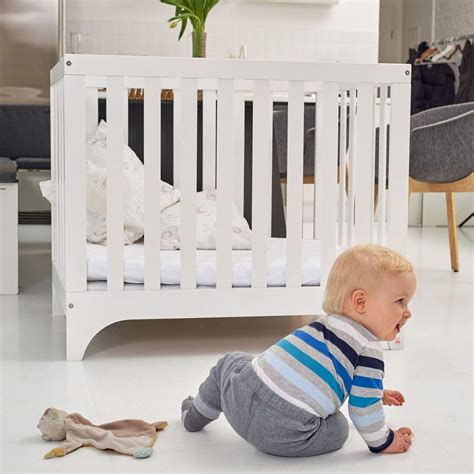 So verläuft die entwicklung bei jedem baby anders. Kleine Laufgitter - Ideal für wenig Platz und kleine Räume