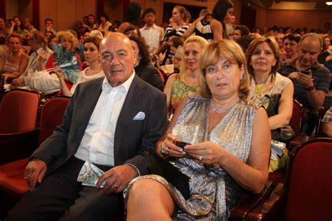Они познакомились на конкурсе красоты, в. Екатерина Орлова Жена Познера Фото