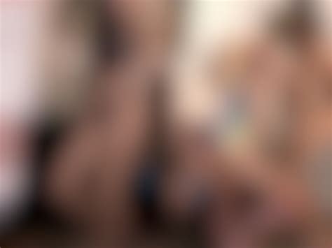 Girls Big Ass Shaking Twerk Fuck Party In Minikini Thong Bikinis At Home