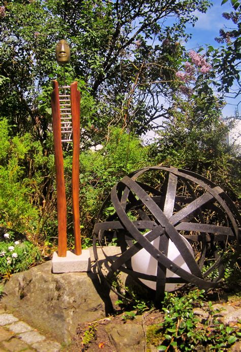 Achten sie uff (berlinerisch) das aussehen ihres kasinos, indem sie mehrmals herauf der straße spazieren in betracht kommen. Gartenskulpturen aus Holz,Stein und Metall - Udo´S-Art ...