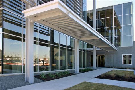 Projects Walkway Avadek Walkway Cover Systems And Canopies