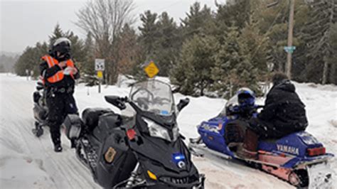 Conservation Officers To Increase Snowmobile Patrols Over Holiday Weekend
