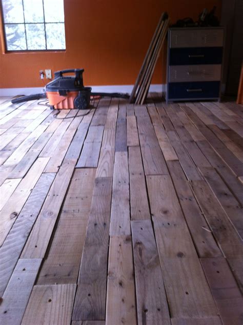 Pallet Wood Floor Wood Pallet Flooring Pallet Floors Diy Flooring