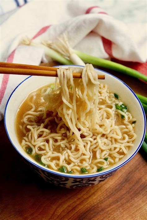 5 Minute Vegan Ramen Instant Noodles The Cheeky Chickpea