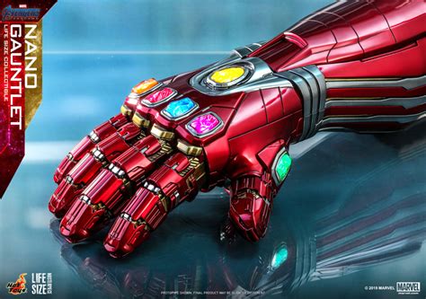 Iron man check the scene where his hand close's. Hot Toys unveils life size Nano Gauntlet from Avengers ...