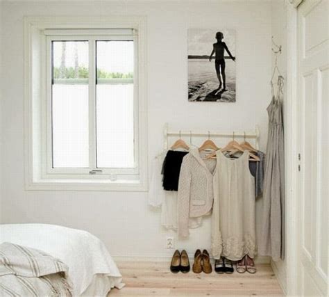 Time Saver Tip For A Successful Morning Routine Lay Out Your Clothes
