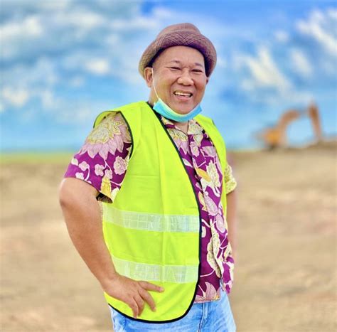 Hanya satu bintang yang paling terang. "Katanya Kotor IG, Macam La Hang Tu Duta Projek Juta-Juta ...
