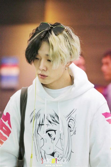 Me and my sister were on omegle searching kpop tag and these korean guys came up and it was the rapper bobby and. 170422 #iKON #Bobby | Ikon, Bobby, Ikon kpop