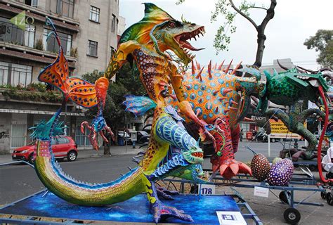 He created them after becoming sick at 30 years of age. Alebrijes, Arte mexicano, Animales