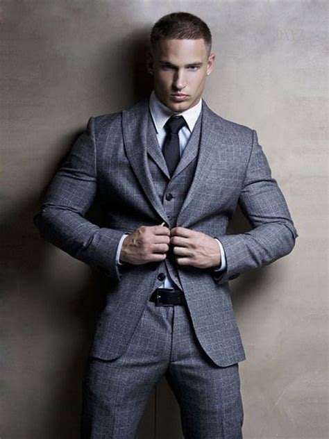 Whats Hot In Mens Suits Suitedmen Mens Fashion Suits Men Style Tips
