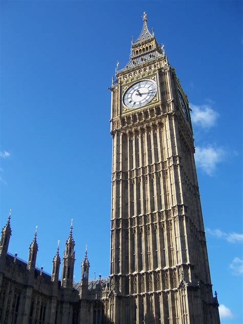 Der turm heißt selber elizabeth tower und wurde 1848 fertiggestellt. When Was Big Ben Built?