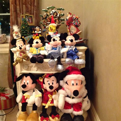 Disney Christmas | Disney christmas, Christmas, Outdoor decor