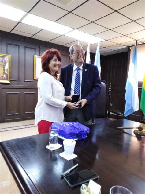 Te ponemos en contacto con universidad católica santa maría la antigua. Embajadora de Cuba en Panamá visita la Universidad ...