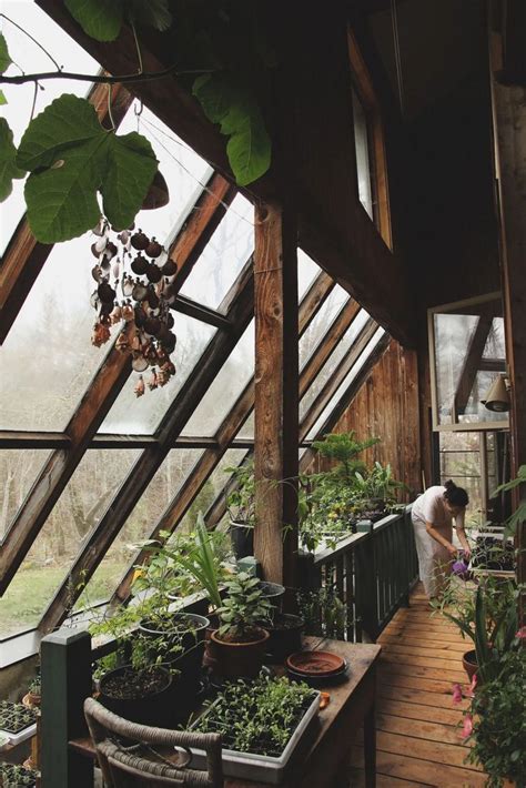 14 Dream Greenhouse Design Ideas That You Can Make At Home Page 8