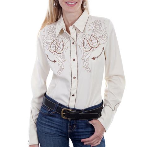 Scully Alcalas Western Wear This Beautiful Blouse From Scully Features