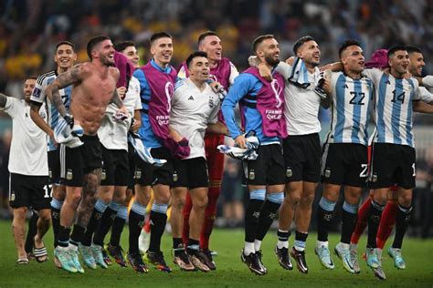 Argentina le ganó a Australia y clasifica a cuartos de final del