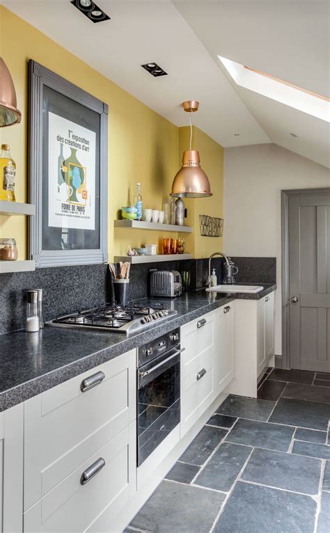Love This Yellow And Gray Color Scheme For A Kitchen Houzz Cuisine