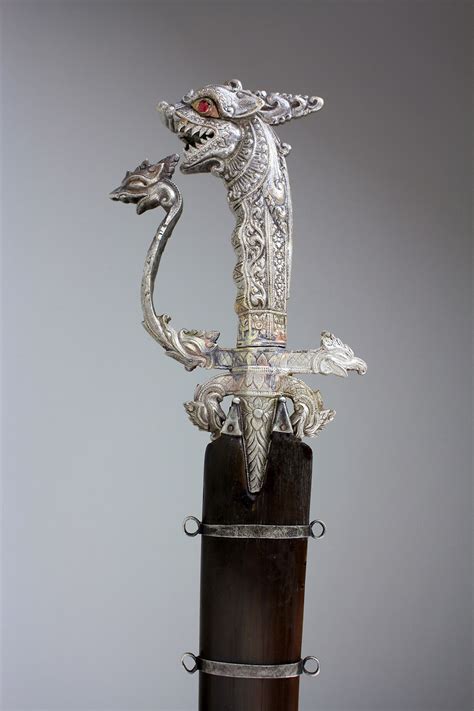Fine Singhalese Kasthane Sword , Sri Lanka - Oriental Arms