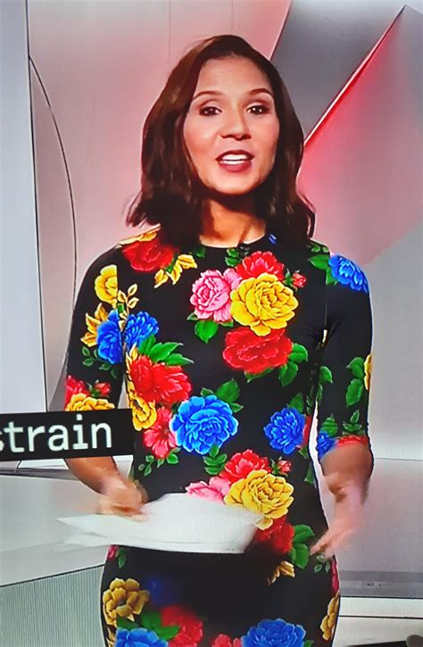 Sbs Newsreader Janice Peterson Rocks A Gorgeous Dress With Chinese