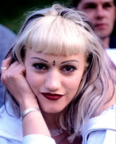 62 Photos Of Gwen Stefanis Iconic Style Through The Years Huffpost Life
