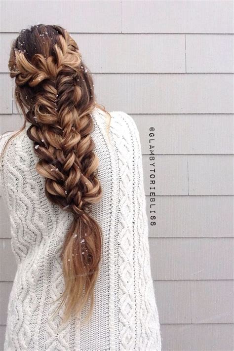 A teacher of all hair tutorials, including braids, past, present, and future! 40 Cute Hairstyles for Teen Girls
