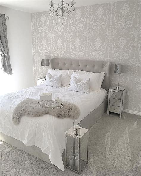 See more ideas about bedroom inspirations, bedroom design, bedroom decor. 24 Stunning Grey and Silver Bedroom Ideas | Silver bedroom, Grey wallpaper bedroom, Silver ...