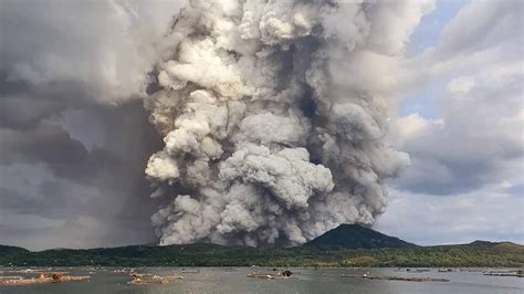 Live Taal Volcano Near Manila Erupts Spewing Ash And Steam Cgtn