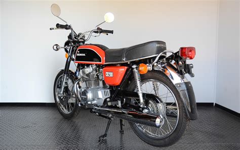 Honda cb 200's average market price (msrp) is found to be from $2,500 to $11,000. Honda CB 200 (1973 - 1977) - Erfolgreiche Fortsetzung der ...