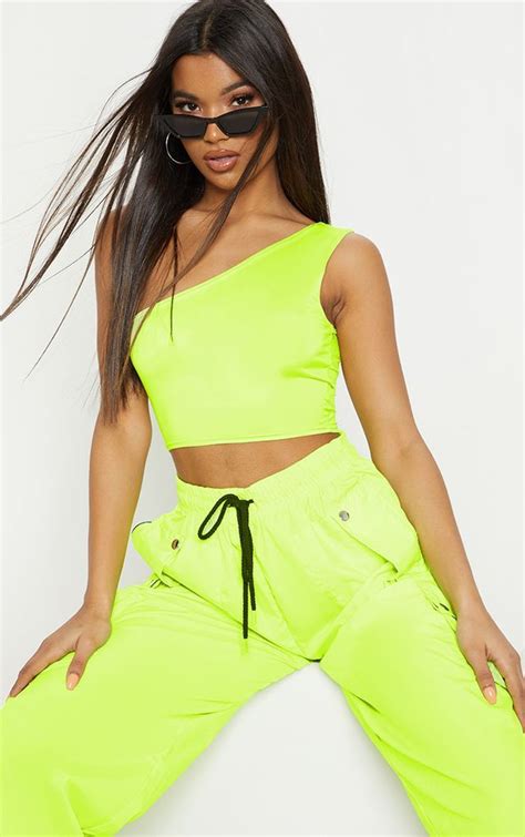 Festival Clothing Womens Festival Wear Prettylittlething Usa Neon Outfits Neon Party