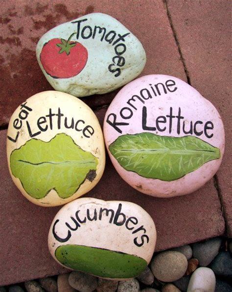 Feel free to pin all things gardening! 15 Adorable DIY Signs & Markers To Give Schmeck To Your Garden