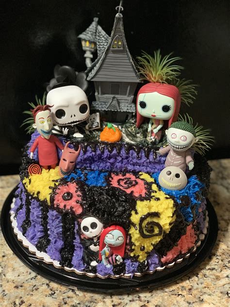 I ordered the nightmare characters from online and placed them around the cake. Birthday cake, Nightmare Before Christmas, homemade cake ...