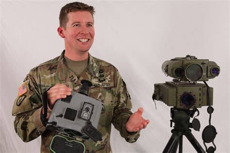 Army awards contract for JETS handheld targeting system | Article | The ...