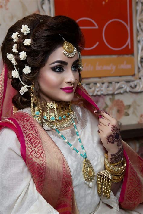 Brishty Islam Bridal Eye Makeup Bridal Makeup Wedding Dresses For Girls